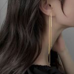 Вечерние серьги гвоздики с цепочками и фианитами